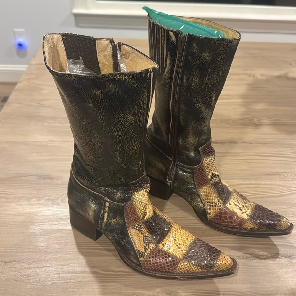 Sentra cowboy boots size 7